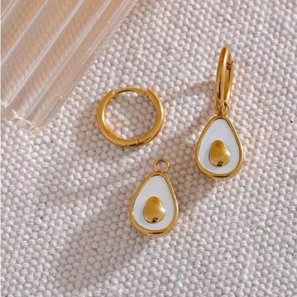 🌟Buy 1 Get 1 FREE Vermeil gold hoop earrings gold plated on stainless steel - Picture 5 of 13